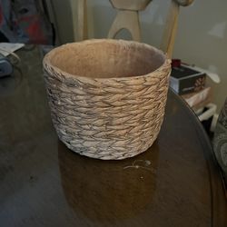 Ceramic Basket Weave Pot