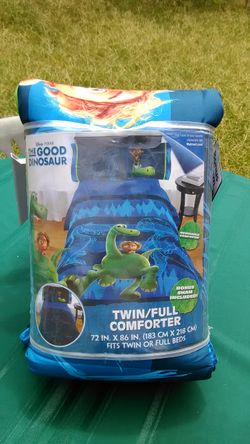 Brand New The Good Dinosaur Twin /Full Comforter With Bonus Sham