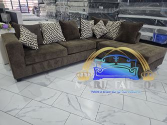 Mocha sectional