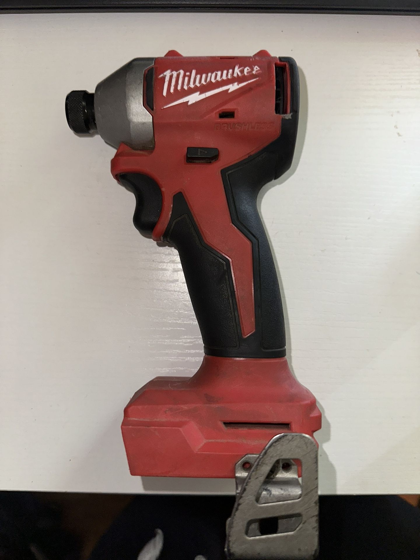 Milwaukee M18 1/4” Impact Driver