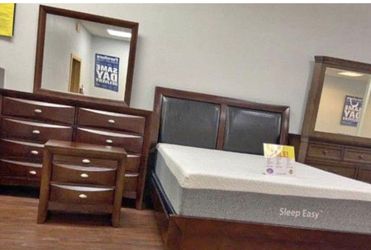 Emily Merlot bedroom set