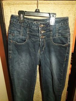 high waisted jeans
