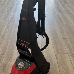 Bissell Carpet Shampooer 