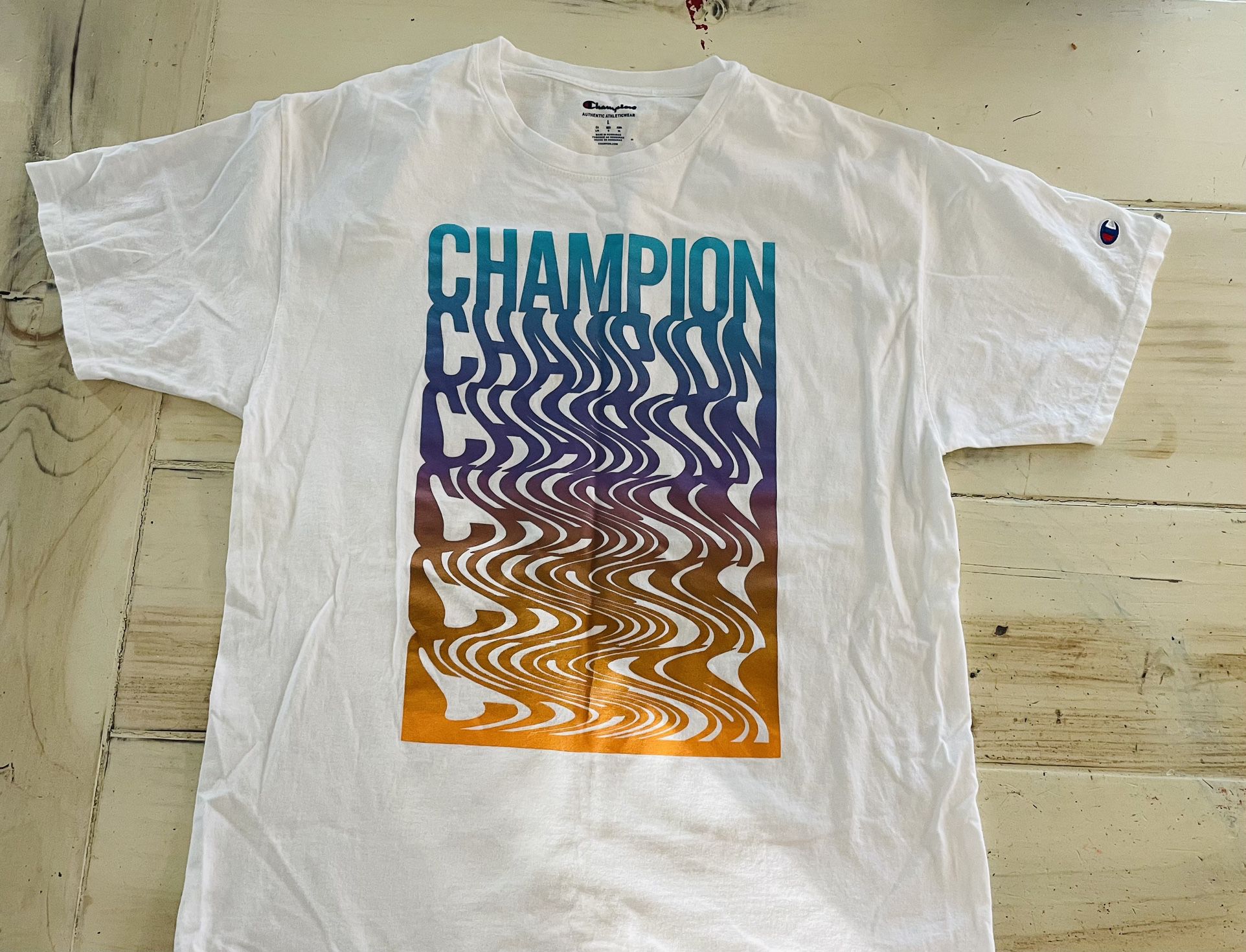 Men’s Champion Shirt Sz L