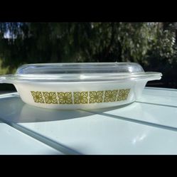 Pyrex Vintage Bake Dish 