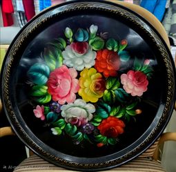 Vintage Handpainted Russian Zhostovo hand-painted floral metal tray. 19.5"