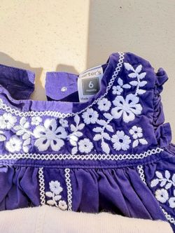 Vestido con matas para bebé como nuevo $8