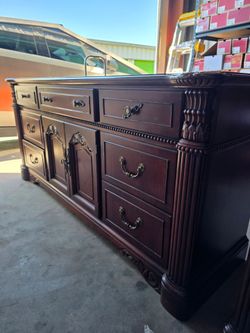 Vintage Carved Wood Dresser & Nightstand Set