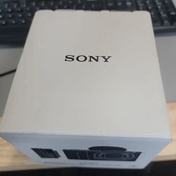 Sony alpha ZVE10 II APS C Content creators camera kit 