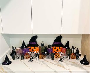 Halloween decor bundle