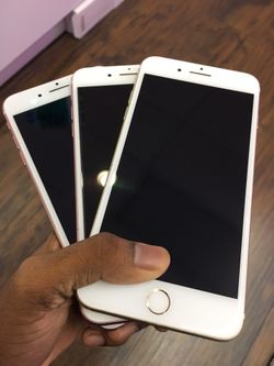 iPhone 7 Plus 32GB/ 128GB Factory Unlocked Excellent Condition With Free Charger