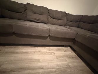 Gray Fabric 2 pc Sectional Sofa