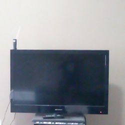"40" Emerson T.V.  HDMI  (Not Smart)