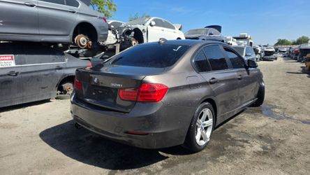 2013 BMW 328I F30 N26 PARTING OUT PARTS FOR SALE PARTES