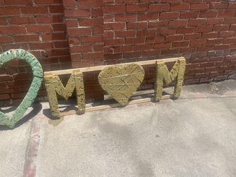 Flower Arrangement Supplies