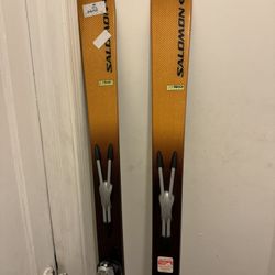 Skis