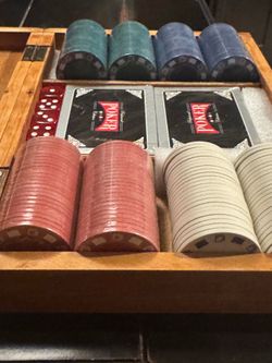 New Poker set with Wooden Case