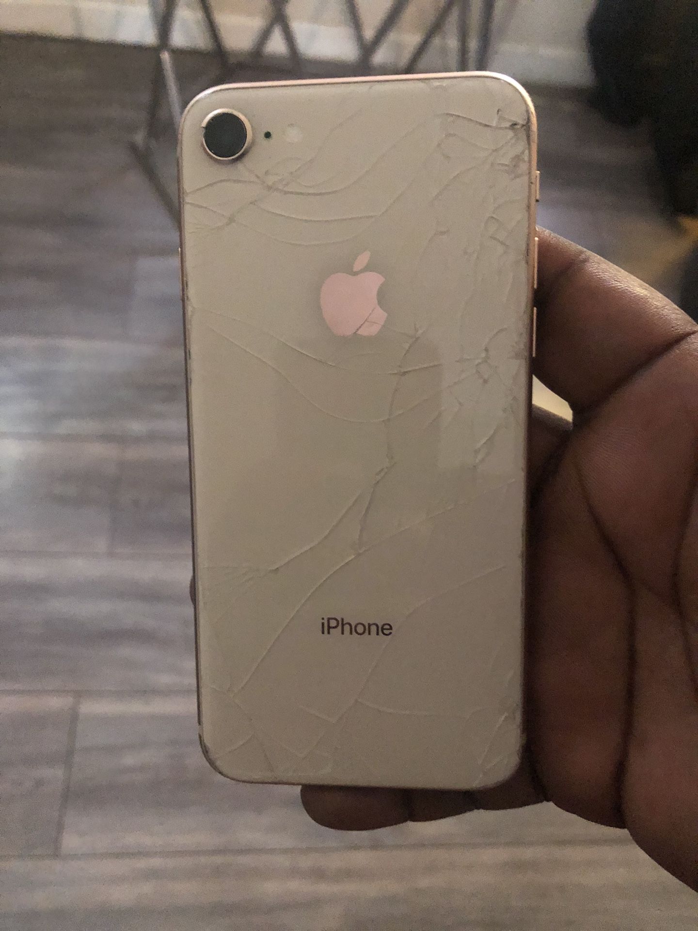 iPhone 8