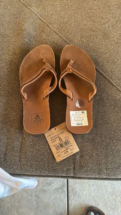 Ladies  Reef Sandals! 