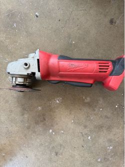 Milwaukee M18 Grinder
