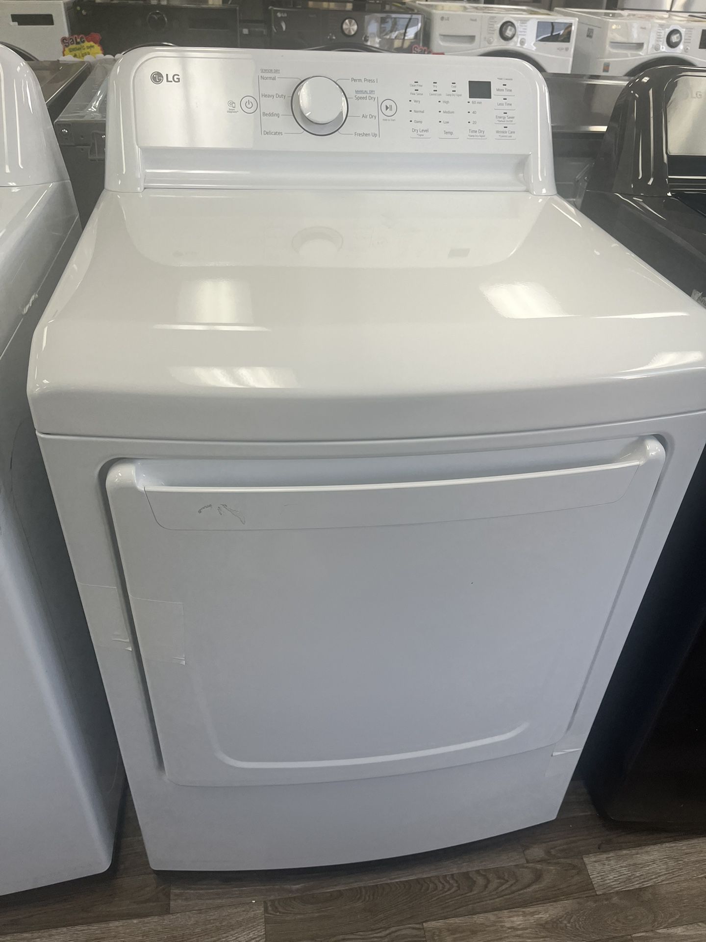 Happy Mother’s Day 🥳 Top Load 7.4cu.ft Electric Dryer Now Only $449