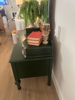 100 year old dressing table