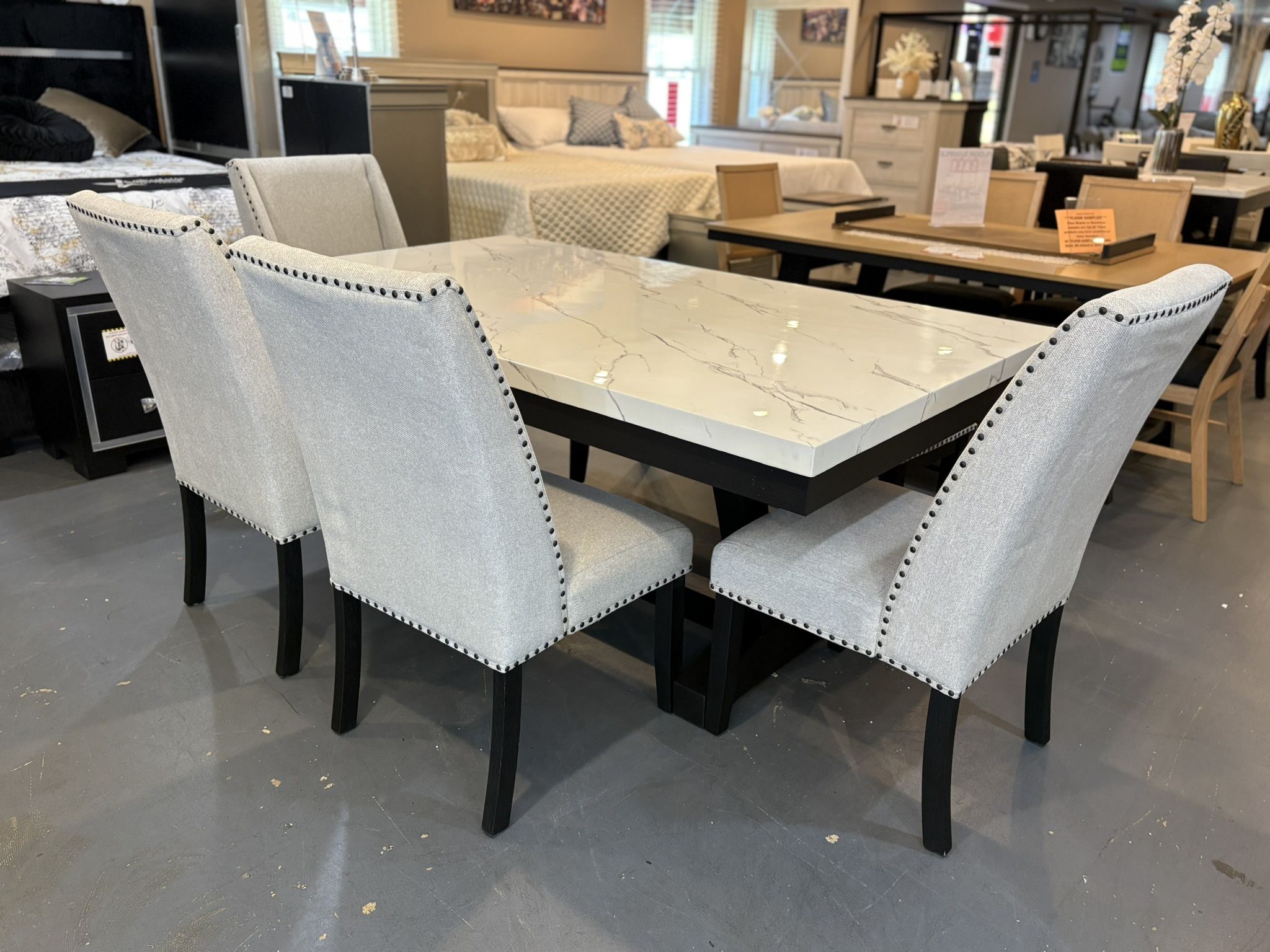 New 6pc Dining Table Set