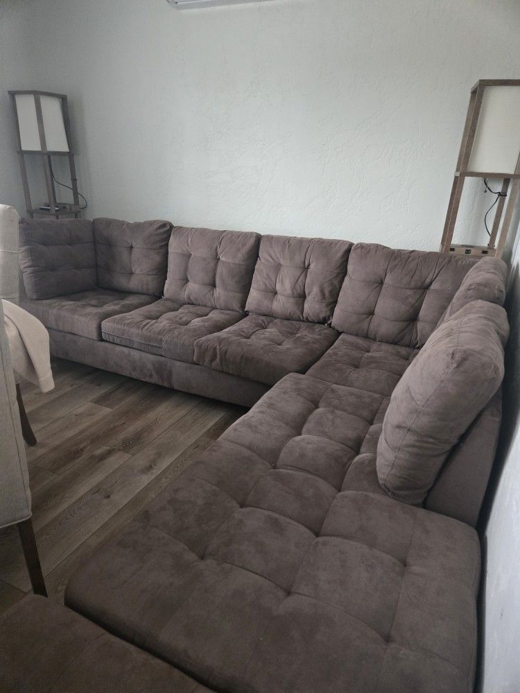 Sectional Sofa