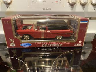 1957 Ford Courier Sedan ( Toy Model)