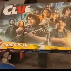 CLUE GHOSTBUSTERS BOARD GAME 