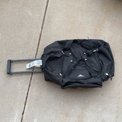 High Sierra Duffle Bag / Roller Carry On