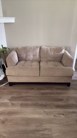 BEST OFFER!! Couch for sale