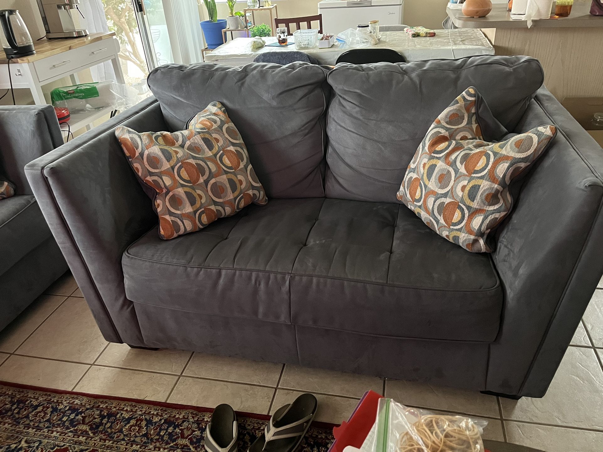 Sofa Set