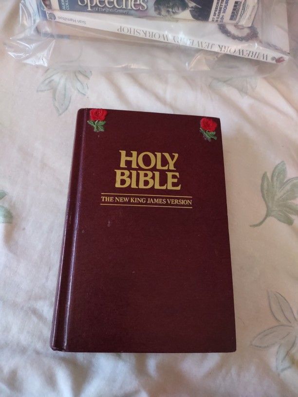 Holy Bible The New King James Version