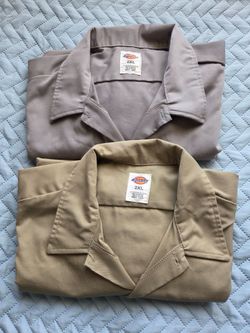 2 Dixie men shirts  size 2 X L