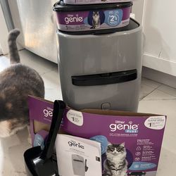 Litter Genie With 6 Bag Refills