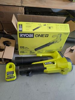 RYOBI ONE+ 18V 90 MPH 250 CFM Cordless Battery Leaf Blower/Sweeper