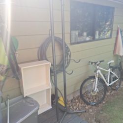 2 Bike Floor Vertical Stand 