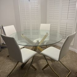 Dining Glass Table + 4 Chairs 