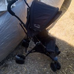 Umbrella Stroller Works Perfect 
