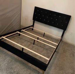Black Upholstered Bed Frame with Tufted Headboard