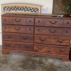 Bedroom Set 