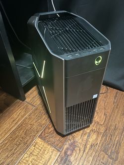 Alienware Aurora R7 Gaming PC – RTX 2080 Ti 11GB / i7 / 32GB RAM / 2TB SSD / 850W