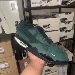 Jordan 4 Nigel Sylvester Grandmas Driveway Green Size 13 & 14M Signed Box With Limited Undefeated X Bike Air Shirts Size LG & XL 
