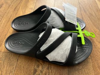 Crocs Kadee ll sz 8 NWT