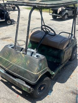 Yamaha 36 V camo golf cart