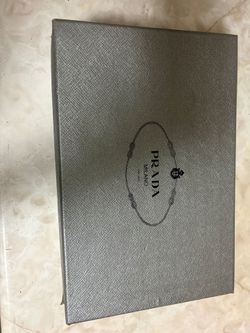 Selling Prada's size 41