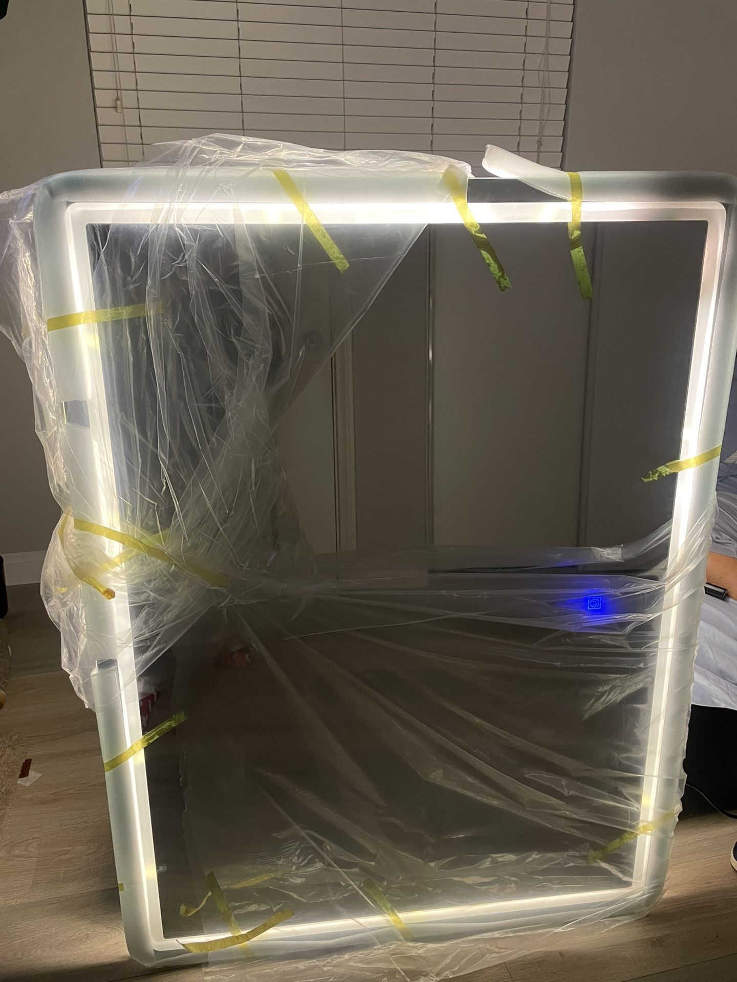 L.E.D Mirrors With Mounting Bracket And Screws Included 3 Light Settings