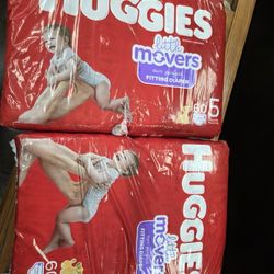 Huggies Little Movers Size 5