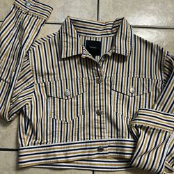 Chaqueta size S forever 21